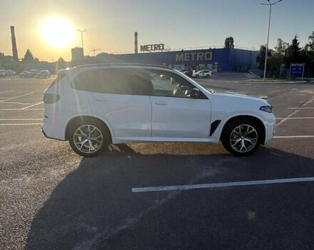 Белый БМВ Х5, объемом двигателя 3 л и пробегом 76 тыс. км за 53999 $, фото 5 на Automoto.ua