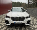 Белый БМВ Х5, объемом двигателя 3 л и пробегом 134 тыс. км за 50500 $, фото 3 на Automoto.ua