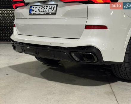 Белый БМВ Х5, объемом двигателя 3 л и пробегом 114 тыс. км за 49900 $, фото 10 на Automoto.ua