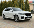 Белый БМВ Х5, объемом двигателя 3 л и пробегом 90 тыс. км за 45900 $, фото 4 на Automoto.ua