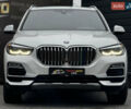 Белый БМВ Х5, объемом двигателя 3 л и пробегом 100 тыс. км за 48999 $, фото 1 на Automoto.ua