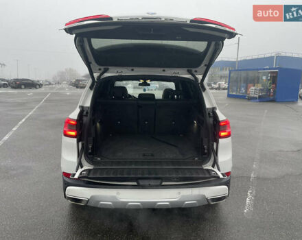 Білий БМВ Х5, об'ємом двигуна 3 л та пробігом 101 тис. км за 47500 $, фото 14 на Automoto.ua