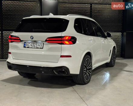 Белый БМВ Х5, объемом двигателя 3 л и пробегом 114 тыс. км за 49900 $, фото 9 на Automoto.ua