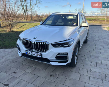 Белый БМВ Х5, объемом двигателя 3 л и пробегом 83 тыс. км за 44999 $, фото 3 на Automoto.ua