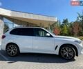 Белый БМВ Х5, объемом двигателя 3 л и пробегом 120 тыс. км за 49500 $, фото 1 на Automoto.ua