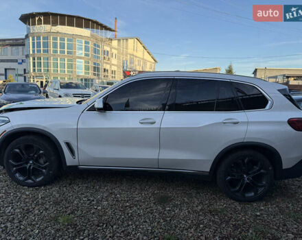 Белый БМВ Х5, объемом двигателя 3 л и пробегом 162 тыс. км за 34200 $, фото 7 на Automoto.ua