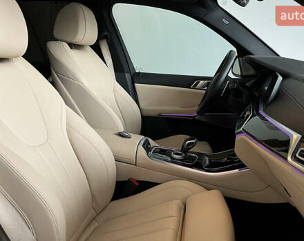 Белый БМВ Х5, объемом двигателя 3 л и пробегом 144 тыс. км за 46500 $, фото 24 на Automoto.ua