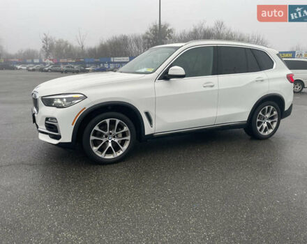 Білий БМВ Х5, об'ємом двигуна 3 л та пробігом 101 тис. км за 47500 $, фото 3 на Automoto.ua