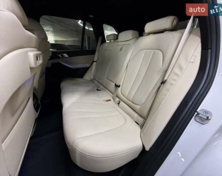 Білий БМВ Х5, об'ємом двигуна 3 л та пробігом 137 тис. км за 49900 $, фото 21 на Automoto.ua