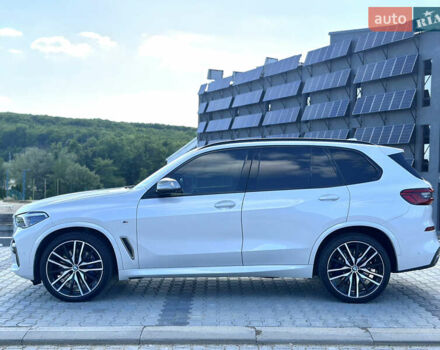 Белый БМВ Х5, объемом двигателя 2.99 л и пробегом 104 тыс. км за 71000 $, фото 6 на Automoto.ua