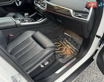 Белый БМВ Х5, объемом двигателя 3 л и пробегом 62 тыс. км за 50900 $, фото 21 на Automoto.ua