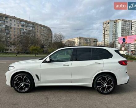 Белый БМВ Х5, объемом двигателя 3 л и пробегом 117 тыс. км за 59900 $, фото 10 на Automoto.ua