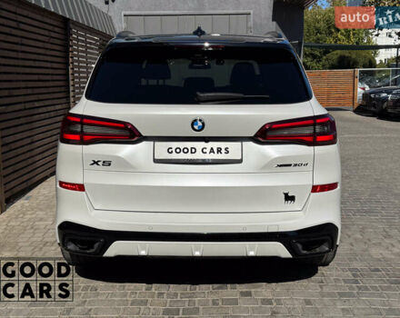 Белый БМВ Х5, объемом двигателя 2.99 л и пробегом 61 тыс. км за 72000 $, фото 5 на Automoto.ua