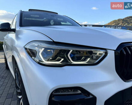 Белый БМВ Х5, объемом двигателя 4.39 л и пробегом 85 тыс. км за 63000 $, фото 30 на Automoto.ua