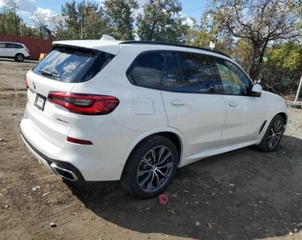 Белый БМВ Х5, объемом двигателя 3 л и пробегом 89 тыс. км за 18000 $, фото 2 на Automoto.ua