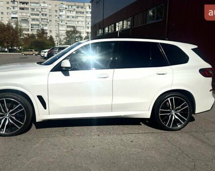 Белый БМВ Х5, объемом двигателя 3 л и пробегом 132 тыс. км за 50000 $, фото 4 на Automoto.ua