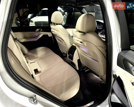 Белый БМВ Х5, объемом двигателя 3 л и пробегом 114 тыс. км за 49900 $, фото 33 на Automoto.ua