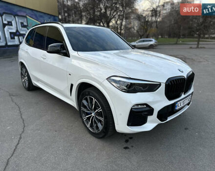 Белый БМВ Х5, объемом двигателя 3 л и пробегом 96 тыс. км за 64000 $, фото 1 на Automoto.ua