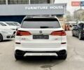 Білий БМВ Х5, об'ємом двигуна 2 л та пробігом 193 тис. км за 49500 $, фото 2 на Automoto.ua