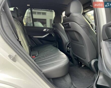 Белый БМВ Х5, объемом двигателя 3 л и пробегом 117 тыс. км за 59900 $, фото 30 на Automoto.ua