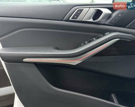 Белый БМВ Х5, объемом двигателя 3 л и пробегом 62 тыс. км за 50900 $, фото 4 на Automoto.ua