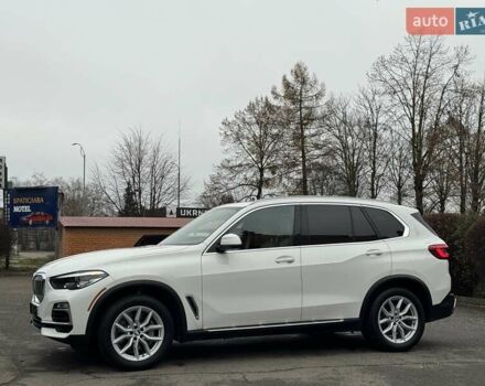 Белый БМВ Х5, объемом двигателя 3 л и пробегом 121 тыс. км за 46900 $, фото 9 на Automoto.ua