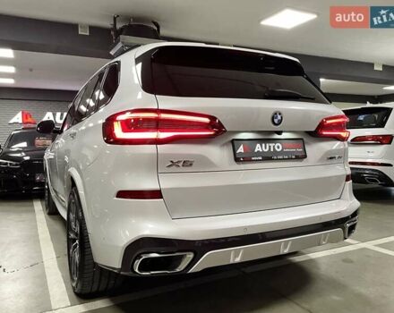 Білий БМВ Х5, об'ємом двигуна 2.99 л та пробігом 73 тис. км за 69700 $, фото 13 на Automoto.ua