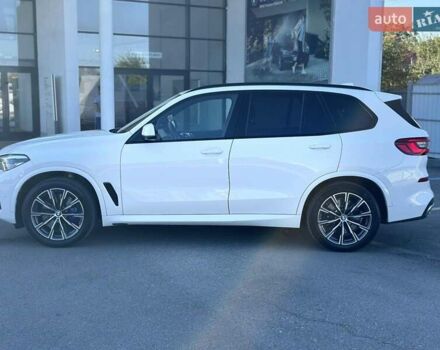 Белый БМВ Х5, объемом двигателя 2.99 л и пробегом 160 тыс. км за 54500 $, фото 7 на Automoto.ua