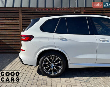 Белый БМВ Х5, объемом двигателя 2.99 л и пробегом 61 тыс. км за 72000 $, фото 10 на Automoto.ua