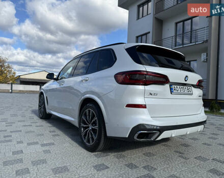 Белый БМВ Х5, объемом двигателя 3 л и пробегом 93 тыс. км за 55000 $, фото 5 на Automoto.ua