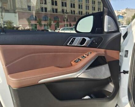 Белый БМВ Х5, объемом двигателя 3 л и пробегом 102 тыс. км за 53000 $, фото 11 на Automoto.ua