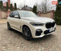 Белый БМВ Х5, объемом двигателя 3 л и пробегом 46 тыс. км за 53000 $, фото 4 на Automoto.ua