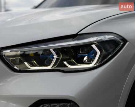 Белый БМВ Х5, объемом двигателя 3 л и пробегом 135 тыс. км за 64000 $, фото 23 на Automoto.ua