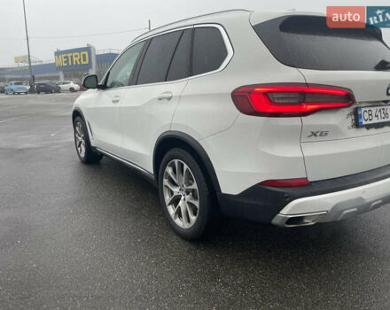 Білий БМВ Х5, об'ємом двигуна 3 л та пробігом 101 тис. км за 47500 $, фото 5 на Automoto.ua