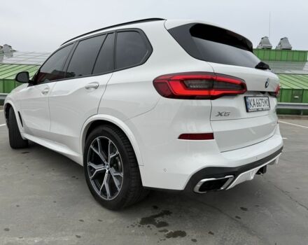 Белый БМВ Х5, объемом двигателя 4.4 л и пробегом 74 тыс. км за 56000 $, фото 2 на Automoto.ua