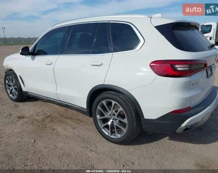 Белый БМВ Х5, объемом двигателя 3 л и пробегом 103 тыс. км за 38570 $, фото 2 на Automoto.ua