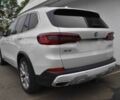 Белый БМВ Х5, объемом двигателя 3 л и пробегом 44 тыс. км за 8500 $, фото 4 на Automoto.ua