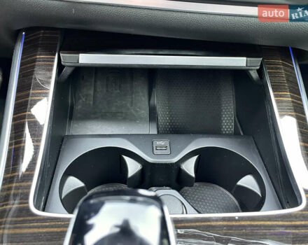 Білий БМВ Х5, об'ємом двигуна 3 л та пробігом 102 тис. км за 43700 $, фото 56 на Automoto.ua