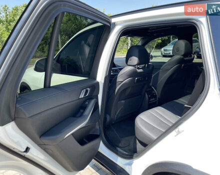 Білий БМВ Х5, об'ємом двигуна 3 л та пробігом 102 тис. км за 43700 $, фото 20 на Automoto.ua