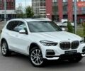 Белый БМВ Х5, объемом двигателя 3 л и пробегом 92 тыс. км за 47900 $, фото 1 на Automoto.ua
