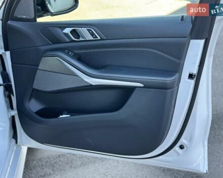 Белый БМВ Х5, объемом двигателя 2.99 л и пробегом 160 тыс. км за 54500 $, фото 27 на Automoto.ua