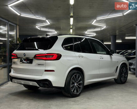 Белый БМВ Х5, объемом двигателя 2.99 л и пробегом 61 тыс. км за 69500 $, фото 14 на Automoto.ua