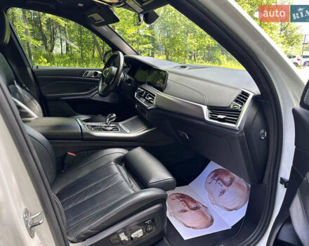 Белый БМВ Х5, объемом двигателя 2.99 л и пробегом 104 тыс. км за 71000 $, фото 9 на Automoto.ua