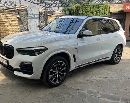 Белый БМВ Х5, объемом двигателя 2.99 л и пробегом 127 тыс. км за 54000 $, фото 2 на Automoto.ua