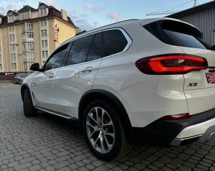 Білий БМВ Х5, об'ємом двигуна 3 л та пробігом 165 тис. км за 41996 $, фото 5 на Automoto.ua