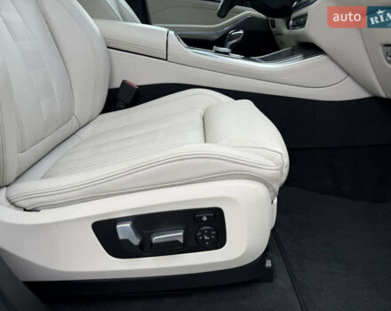 Белый БМВ Х5, объемом двигателя 3 л и пробегом 92 тыс. км за 47900 $, фото 49 на Automoto.ua