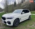 Белый БМВ Х5, объемом двигателя 3 л и пробегом 69 тыс. км за 59999 $, фото 1 на Automoto.ua