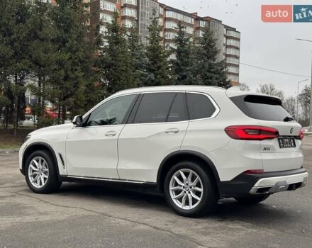 Белый БМВ Х5, объемом двигателя 3 л и пробегом 121 тыс. км за 46900 $, фото 4 на Automoto.ua