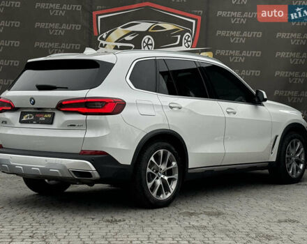 Белый БМВ Х5, объемом двигателя 3 л и пробегом 100 тыс. км за 48999 $, фото 3 на Automoto.ua