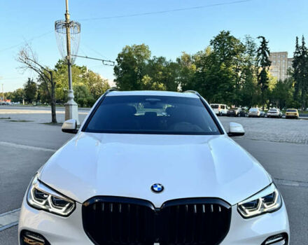 Белый БМВ Х5, объемом двигателя 3 л и пробегом 106 тыс. км за 59500 $, фото 6 на Automoto.ua